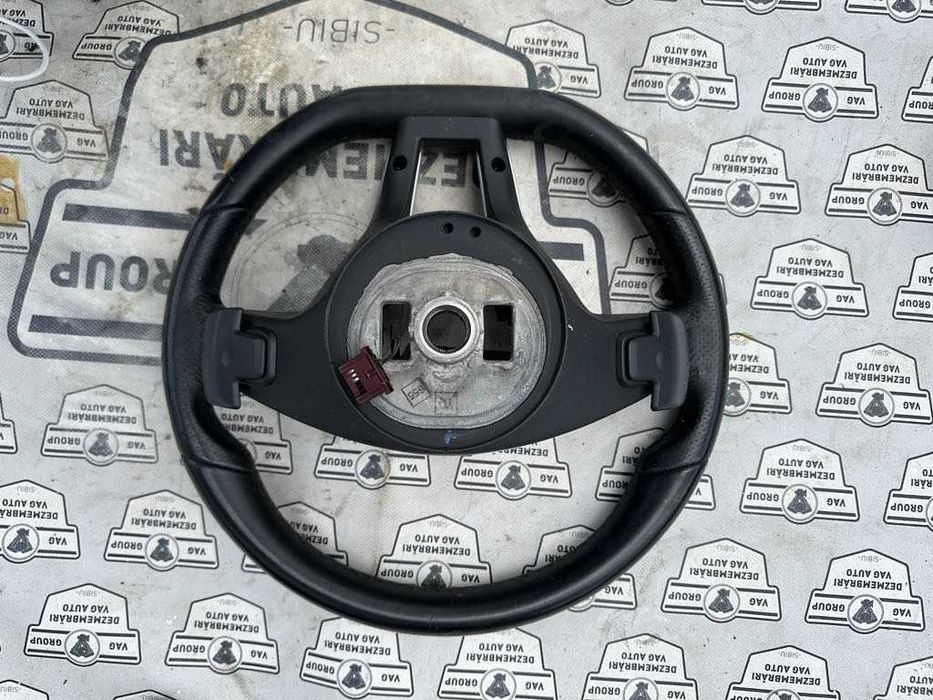 Volan Mercedes C-class cu padele