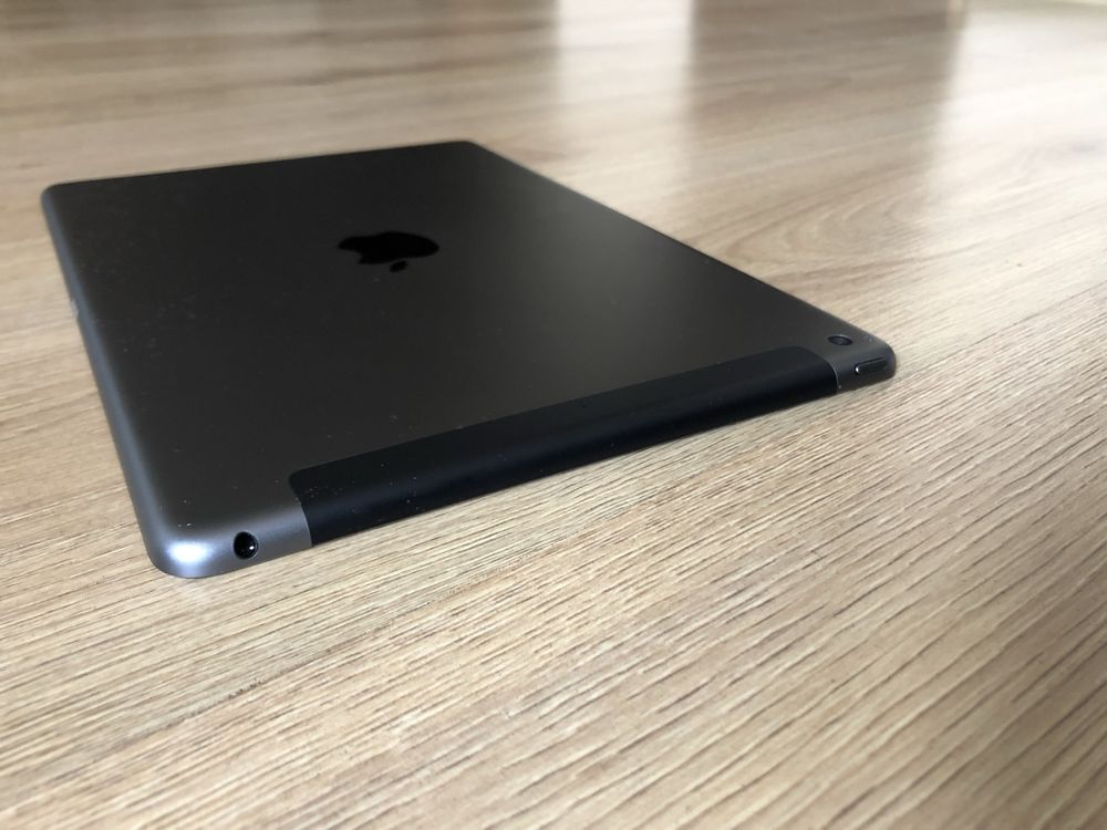 iPad 9 gen Cellular + Wi-Fi 64GB
