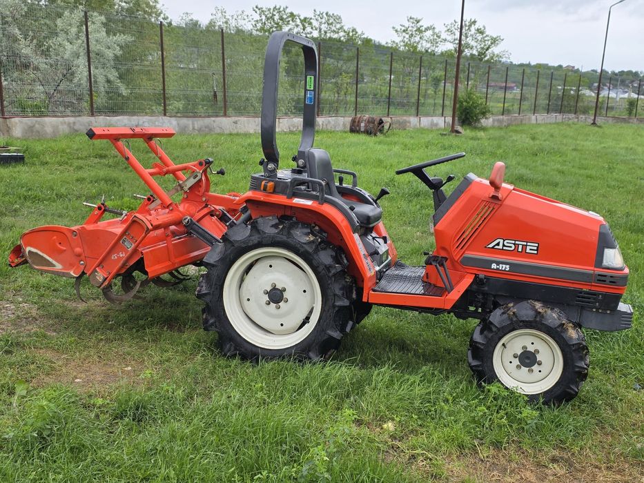 Tractor Tractoras Kubota Yanmar Mitsubishi 4x4, 18 CP