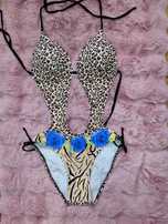 Costum de baie cu push up