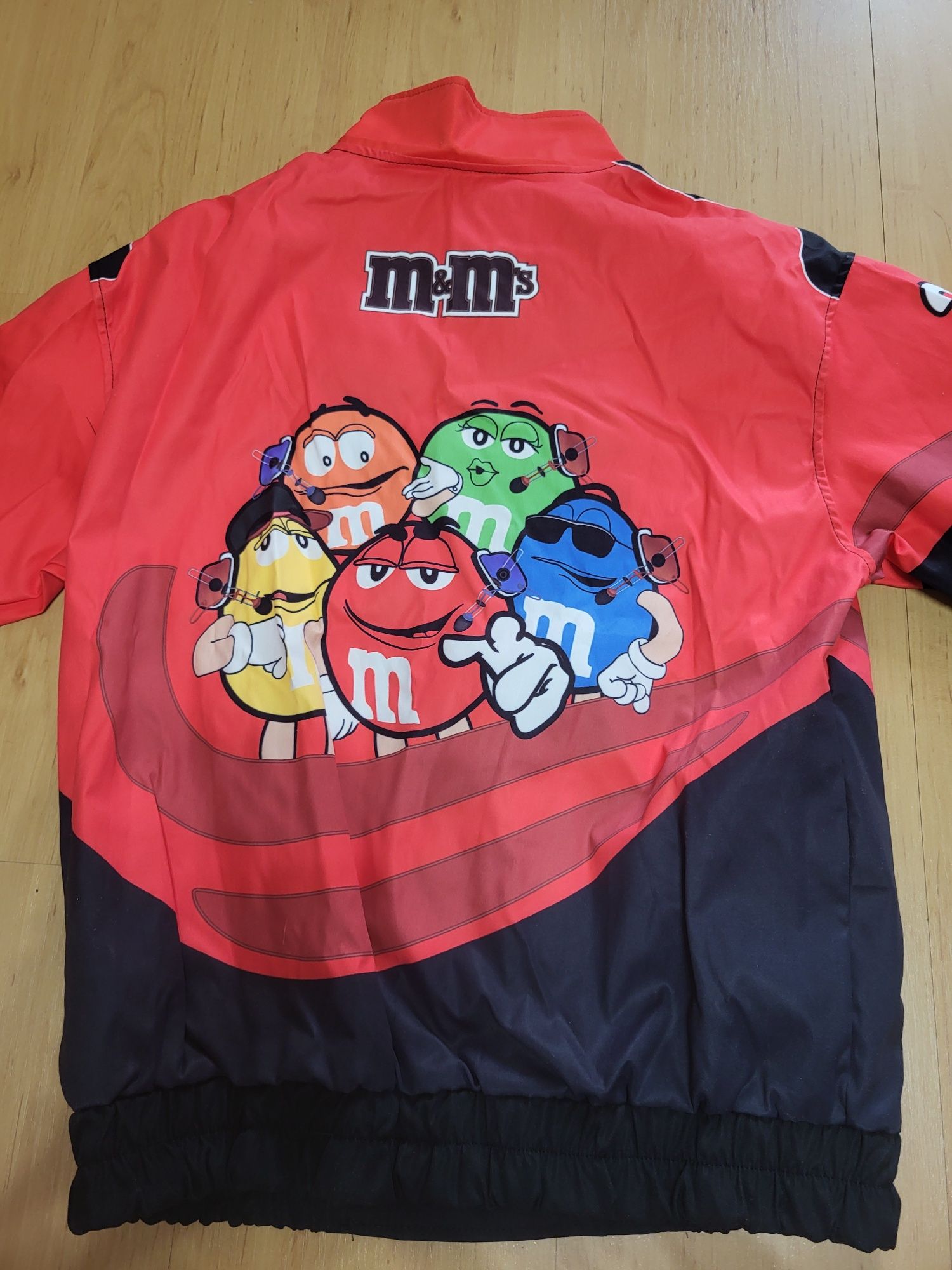 foita m&m nepurtata