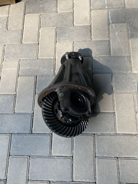 Запчасть на Toyota Lexus