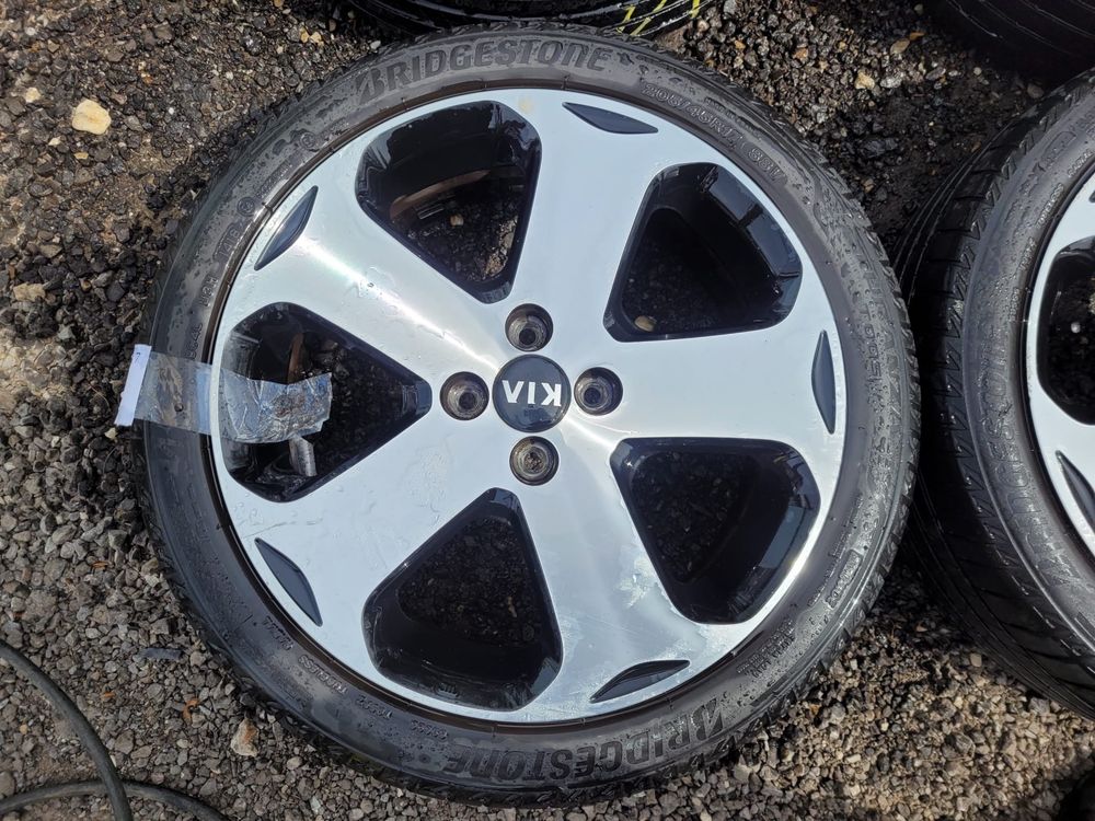 Jante aliaj KIA R17/ Anvelope 205/45/17 VARĂ