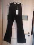 Blugi dama Bershka, marimea 36, noi