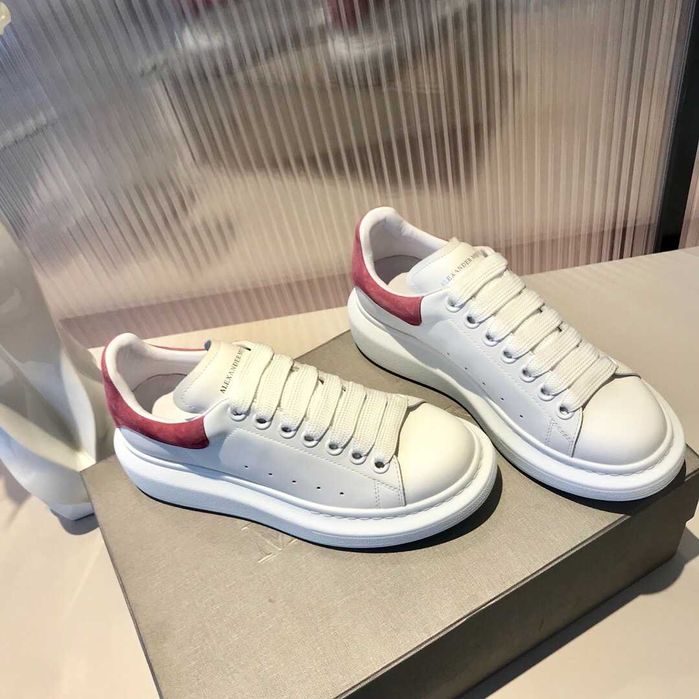 Adidasi Alexander McQueen Premium