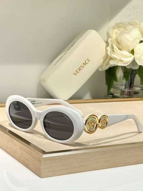 Ochelari de soare Versace 04