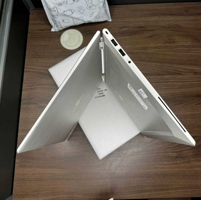 Ultrabook Touchscreen HP 830 G7 X360 i5 16GB 512Gb B&O Convertibil