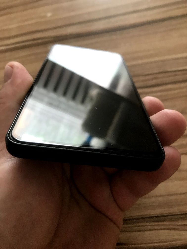 Redmi Note 11 Pro plus 5g 
Отличный т
