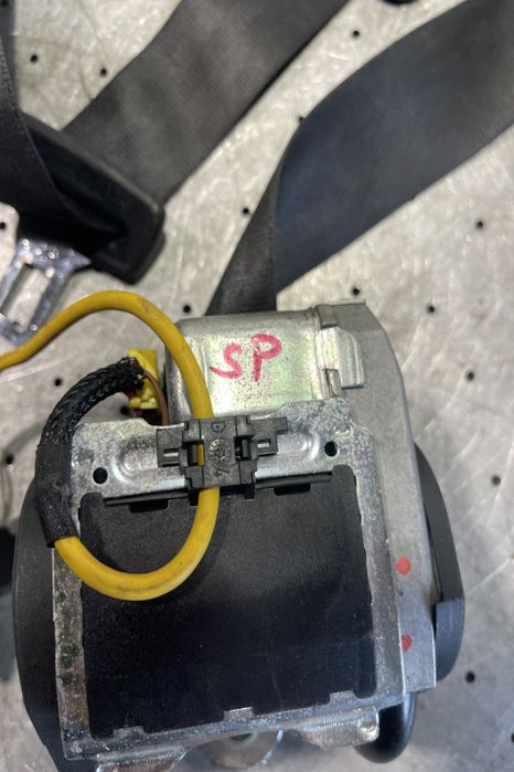 Centura siguranta fata stanga 560976701 Volkswagen VW Phaeton prima g