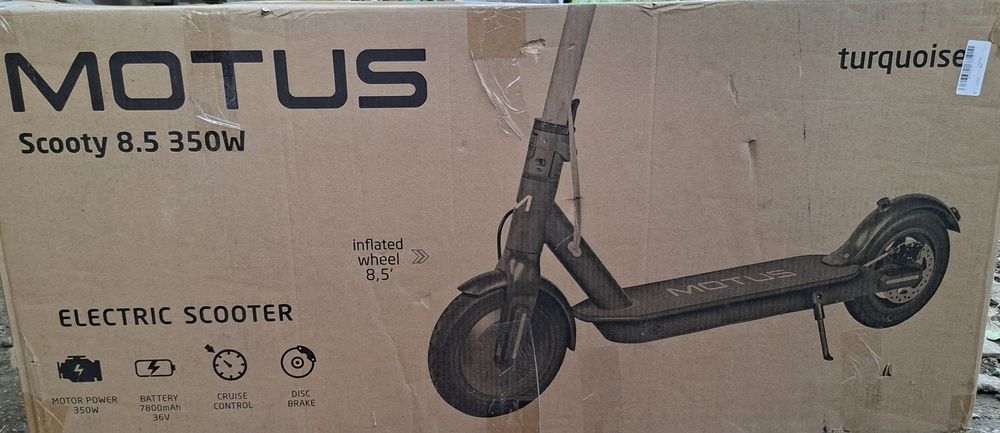 Vând trotinetă electrică