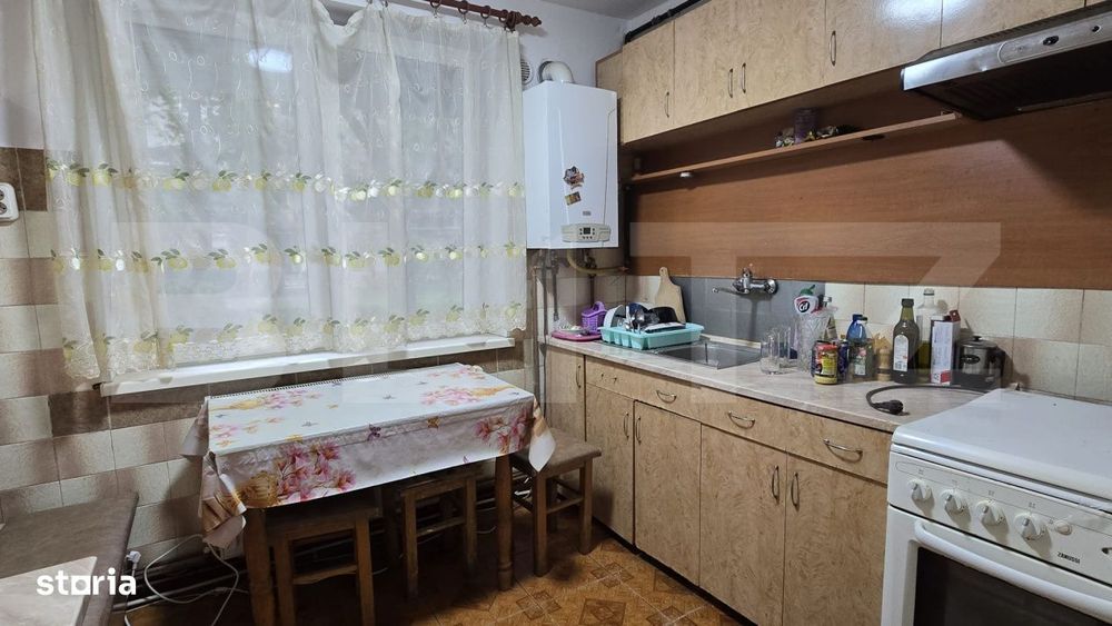 Apartament de vanzare, cu 2 camere, 46 mp, zona Careiului