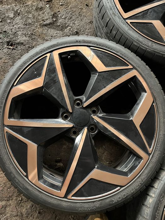 Оригинални алминеви джанти 5.112.19 за Фолцваген с гуми