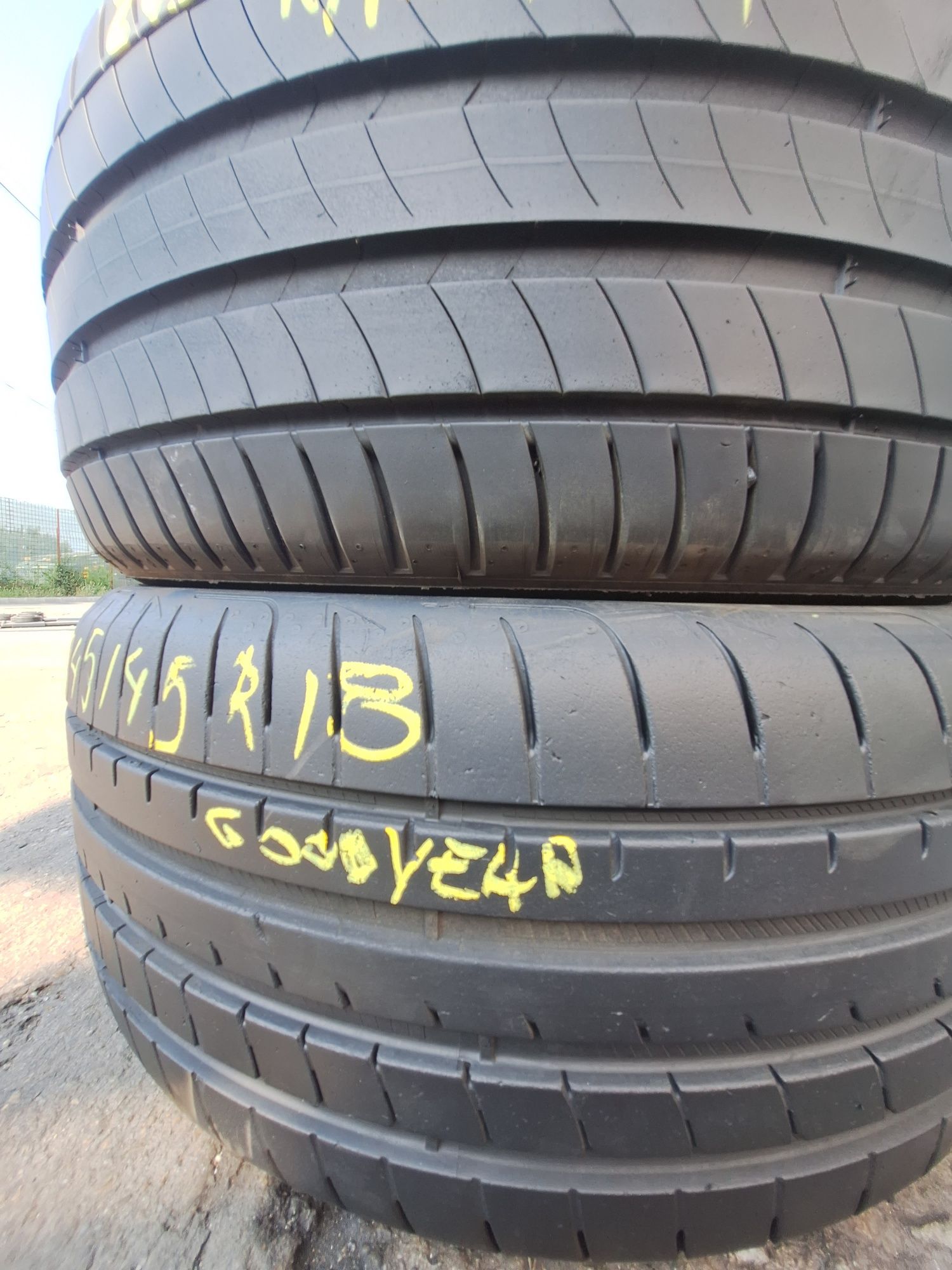 Cate 1x anv vara 245/45r18 Goodyear și Michelin Montaj Gratuit