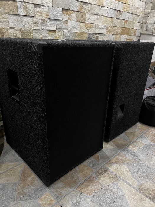 Basi dupa mode FX20 cu difuzoare B&C