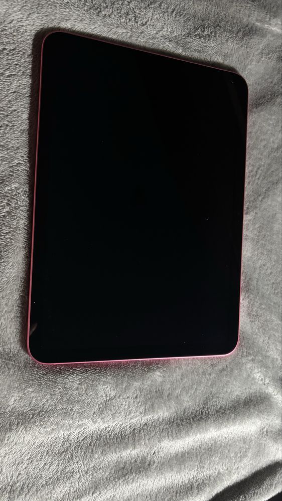 iPad 10th Gen pink