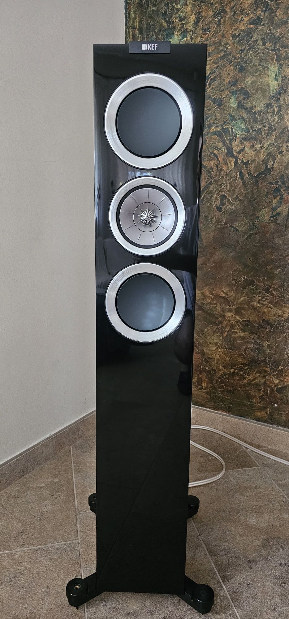 Se vand Boxe KEF R500 Piano Black Gloss