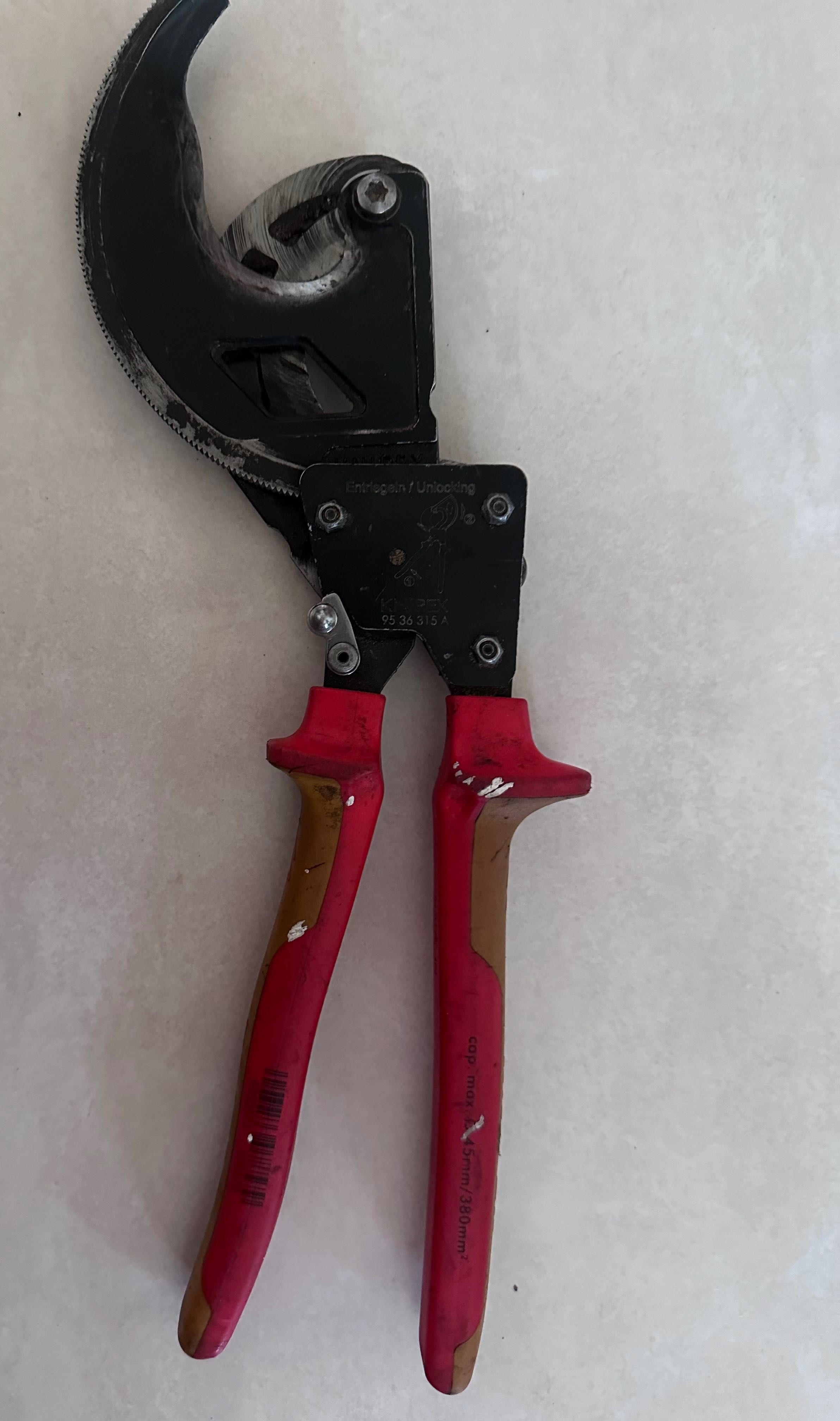 KNIPEX Ножица за кабели с тресчотка 380 мм2 / ф.45 мм