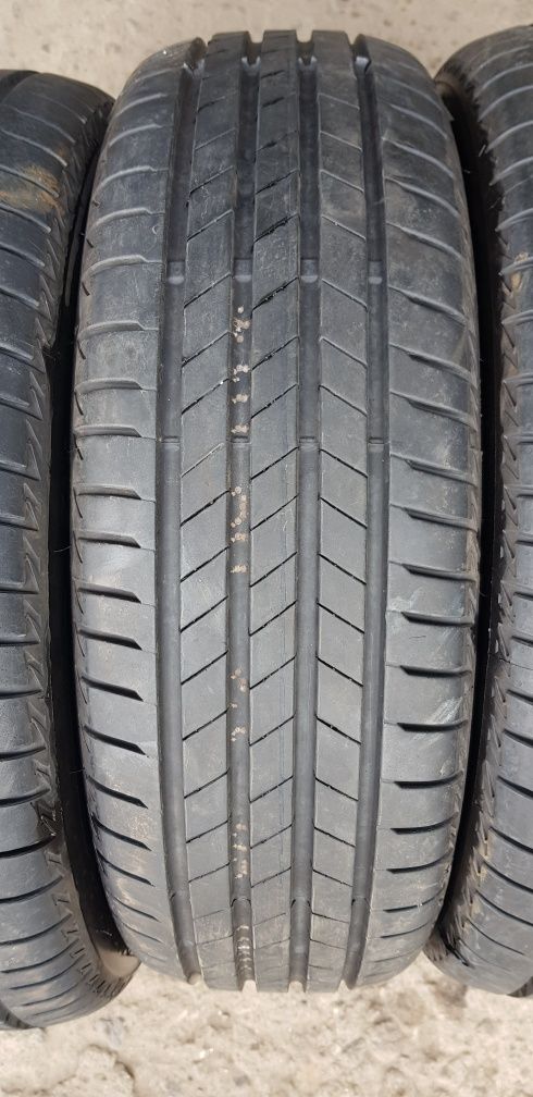 Летни гуми-2022г/21г.-15цола-185/65-1бр.-65лв."BRIDGESTONE "