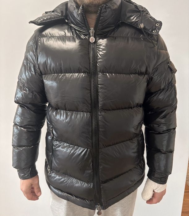 Geaca Moncler neagra marime M