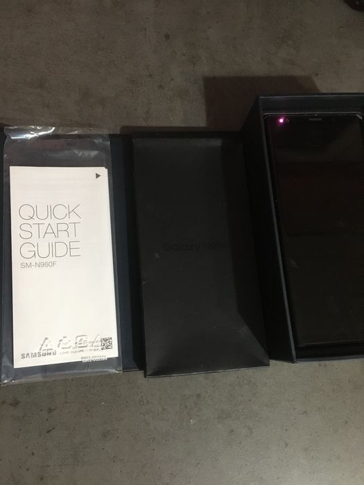 Samsung note 9-cutie originala+17huse incluse