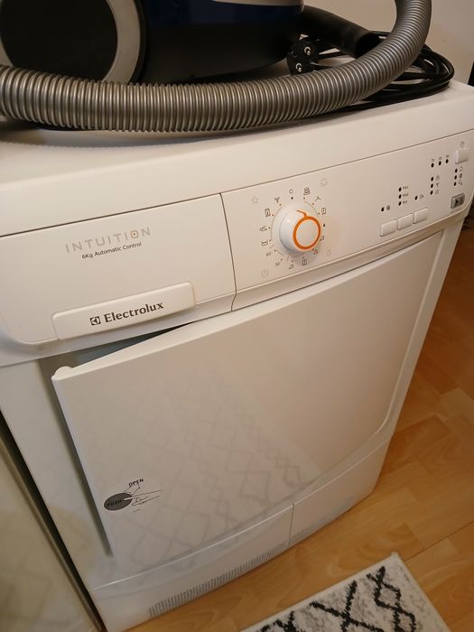 Uscator de rufe Electrolux