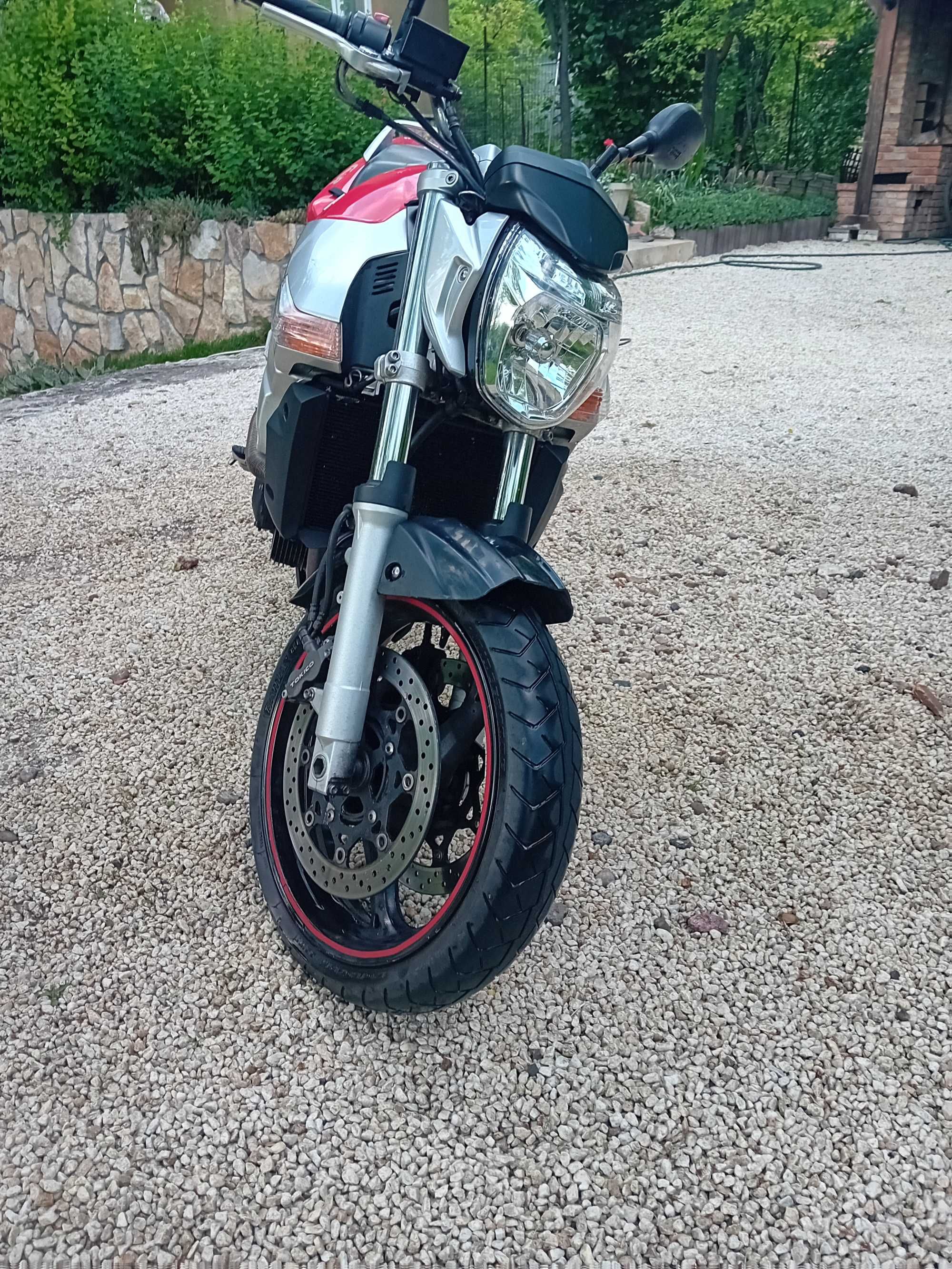 Vand motocicletă Suzuki GSR