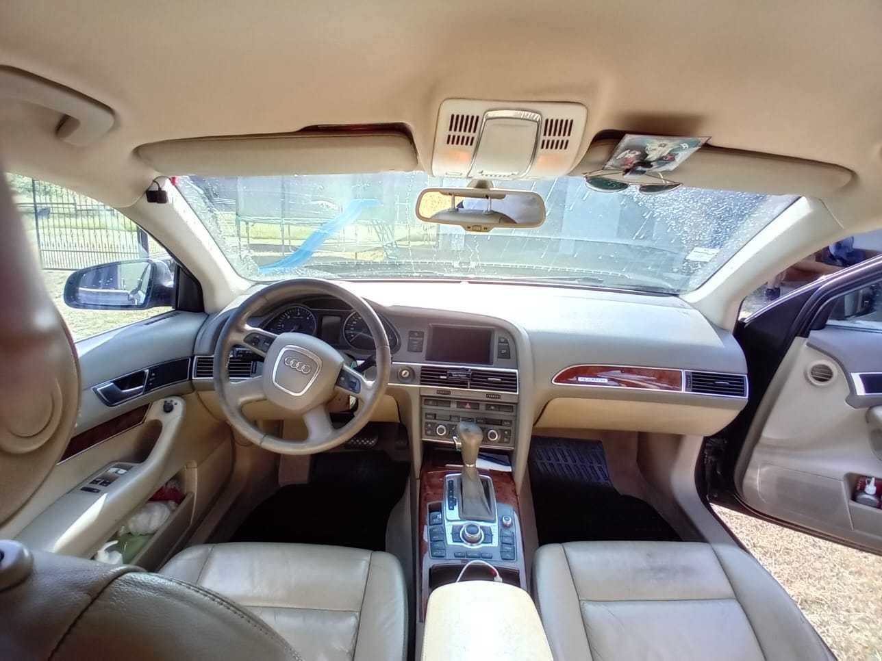 Audi A6 Quattro se vinde