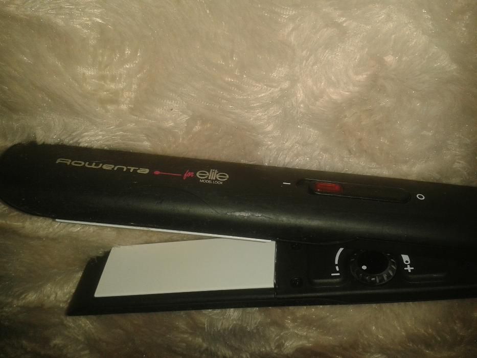 Rowenta Placa de intins parul TRANSPORT GRATUIT