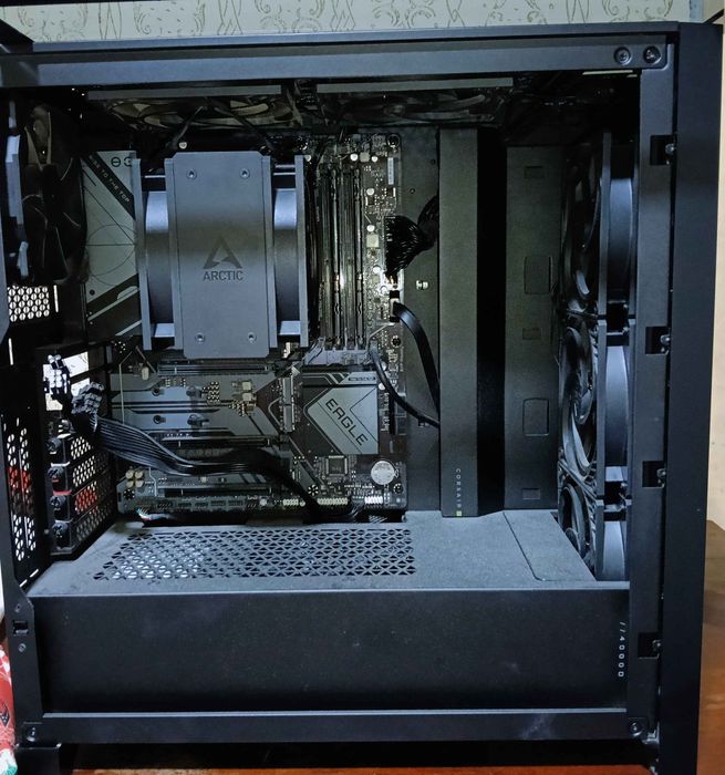 Calculator Ryzen 5 7600X / 32GB DDR5 / 1TB SSD