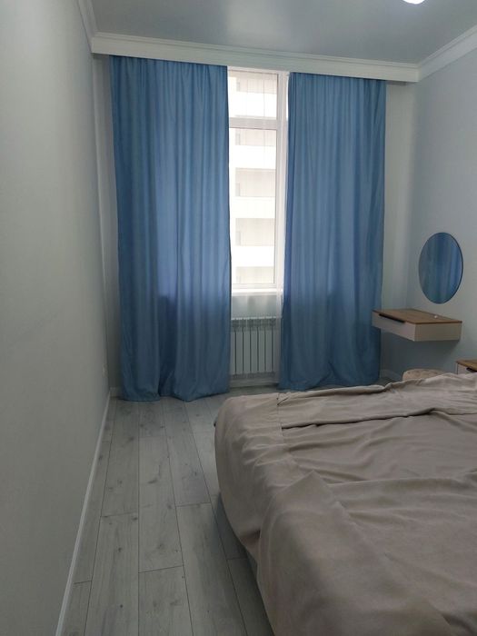 Шторы б/у в отличном состоянии