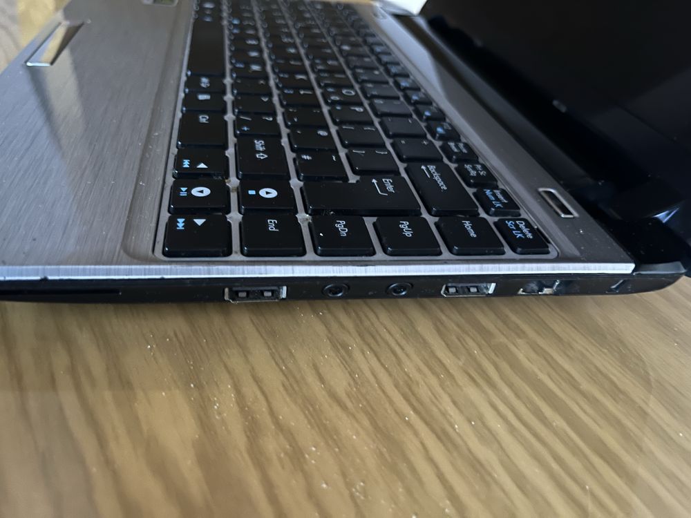 Лаптоп ASUS Eee PC 1201N 4gb