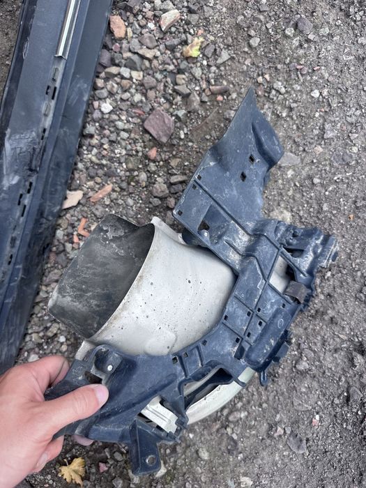 Части за mercedes c300 w205 стопове накрайници механизъм за багажник