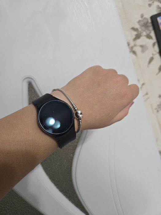 Смарт часовник Samsung Galaxy Watch 4
