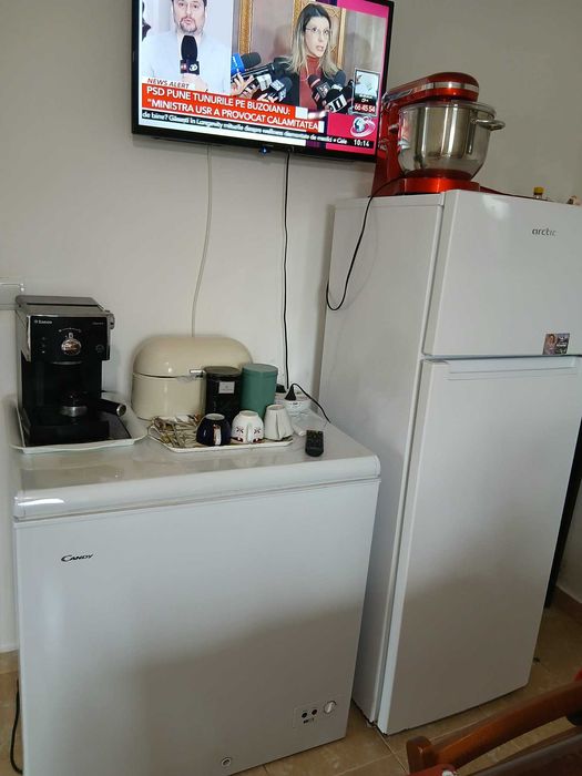 Lada Frigofifica Candy model CCHH 200 ,FRIGIDER Arctic