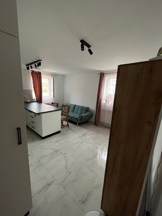 Spațiu comercial de vânzare