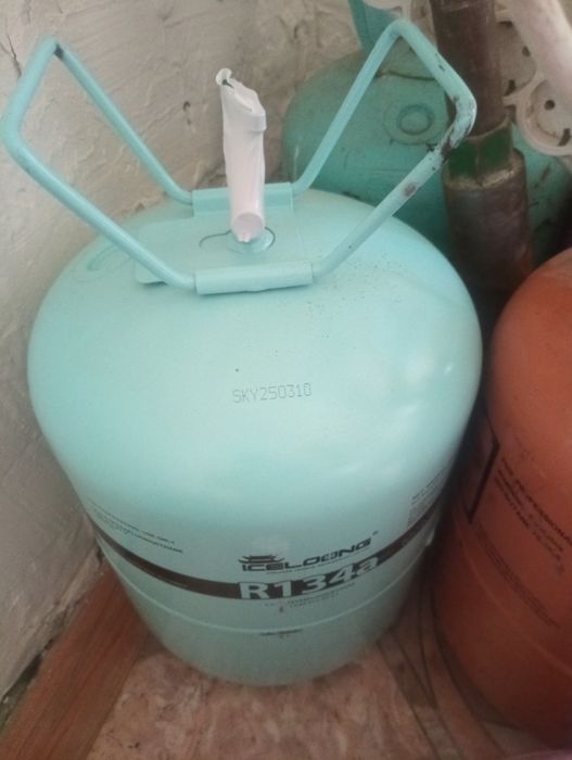 Продам фреон 134 новый запечатанный