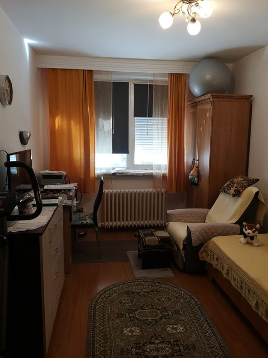 Proprietar, vând ap 3 camere  66.5 mp, Mărăței, curat, renovat