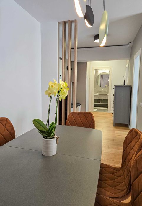 Apartament 2 camere de închiriat Herăstrău Parkview, Etaj 3/7 70 mp