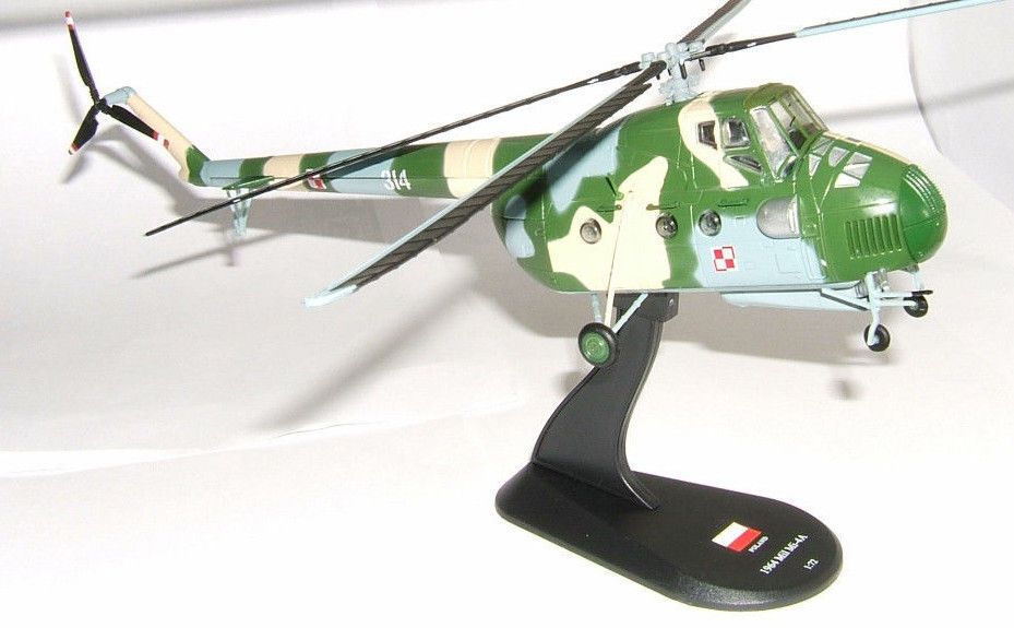 Хеликоптер AMERCOM -- MIL MI - 4A 1:72 Poland.