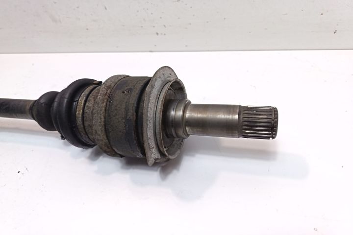 Planetara dreapta Mercedes-Benz Vito W639