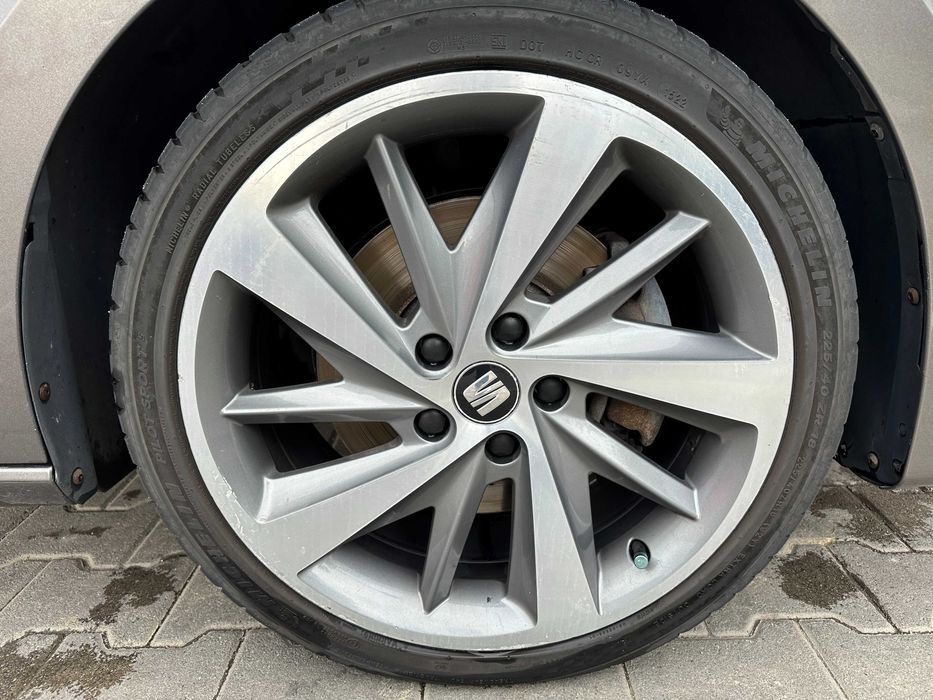 Jante Seat Leon R18 OEM + cauciucuri