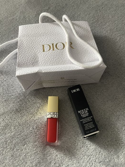 Victoria secret dior summer fridays Tom Ford Guerlain Santal Royal