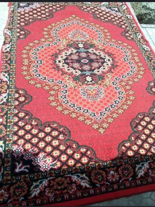 Ковер новой состояние