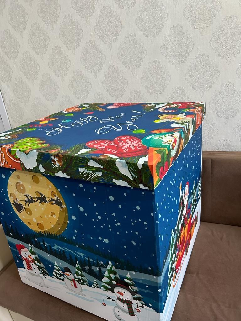 коробка большая подарочная коробка