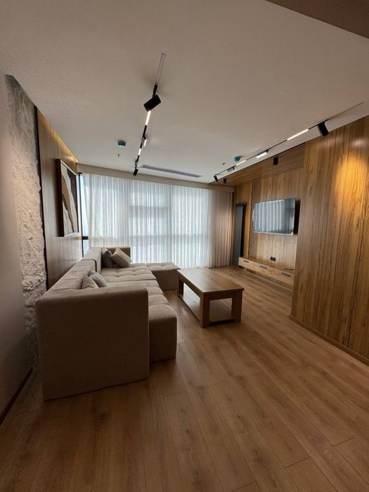 Продается 3х комнатная квартира в центре ЖК Piramit tower