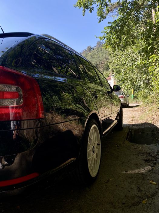 Skoda Octavia 2 Break VRS • 2.0 TDI • Negru • 2008 • Întreținută