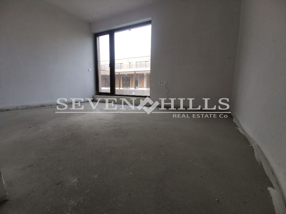 Продава се Двустаен апартамент в Пловдив, Христо Смирненски - 90 кв.м за 1044 €/кв.м - Снимка #1