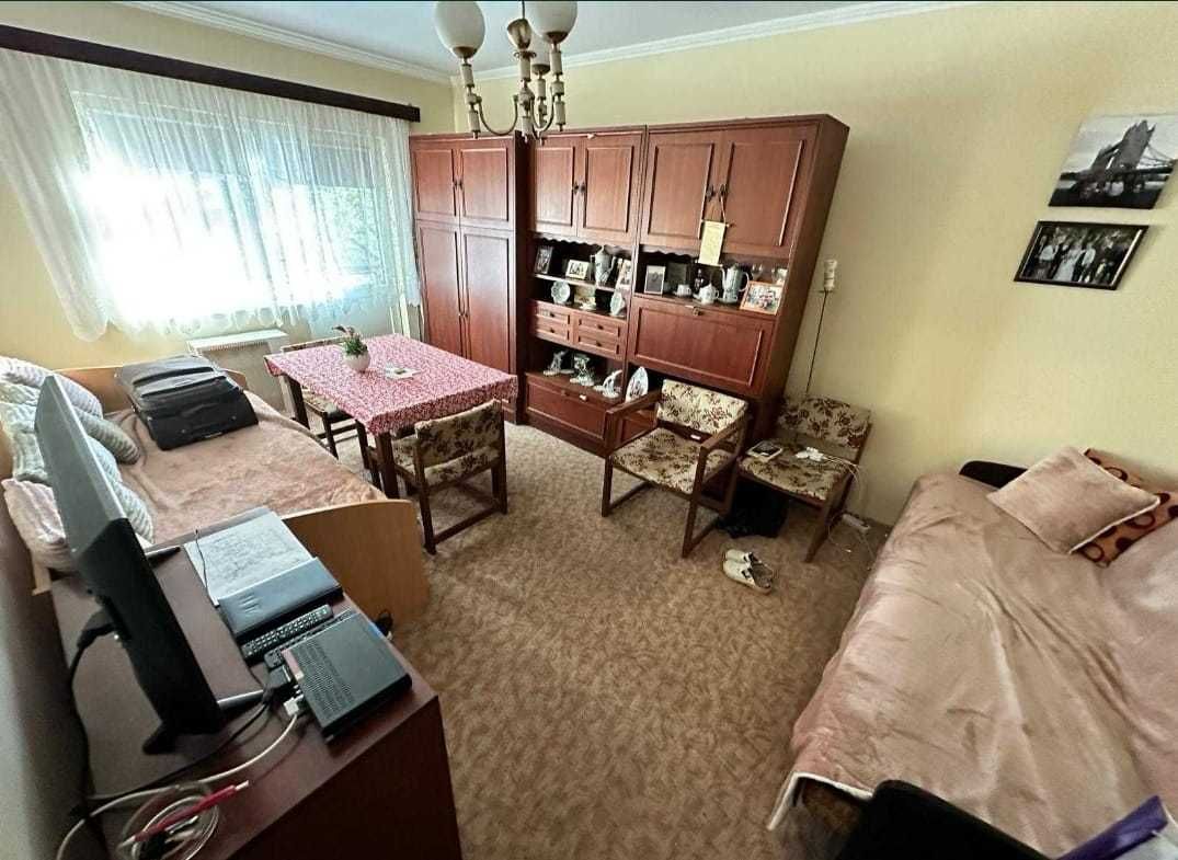 De vanzare apartament 4 camere, Drumul Careiului, Micro 16.