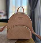 Розова раничка Guess