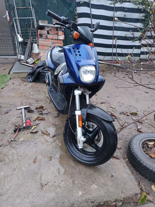 Vînd Yamaha slider 50 cm3 adus din Ungária